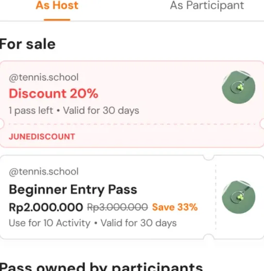 Halaman pass di aplikasi KUYY: voucher diskon dan paket kelas yang dijual, lalu pass yang dimiliki peserta